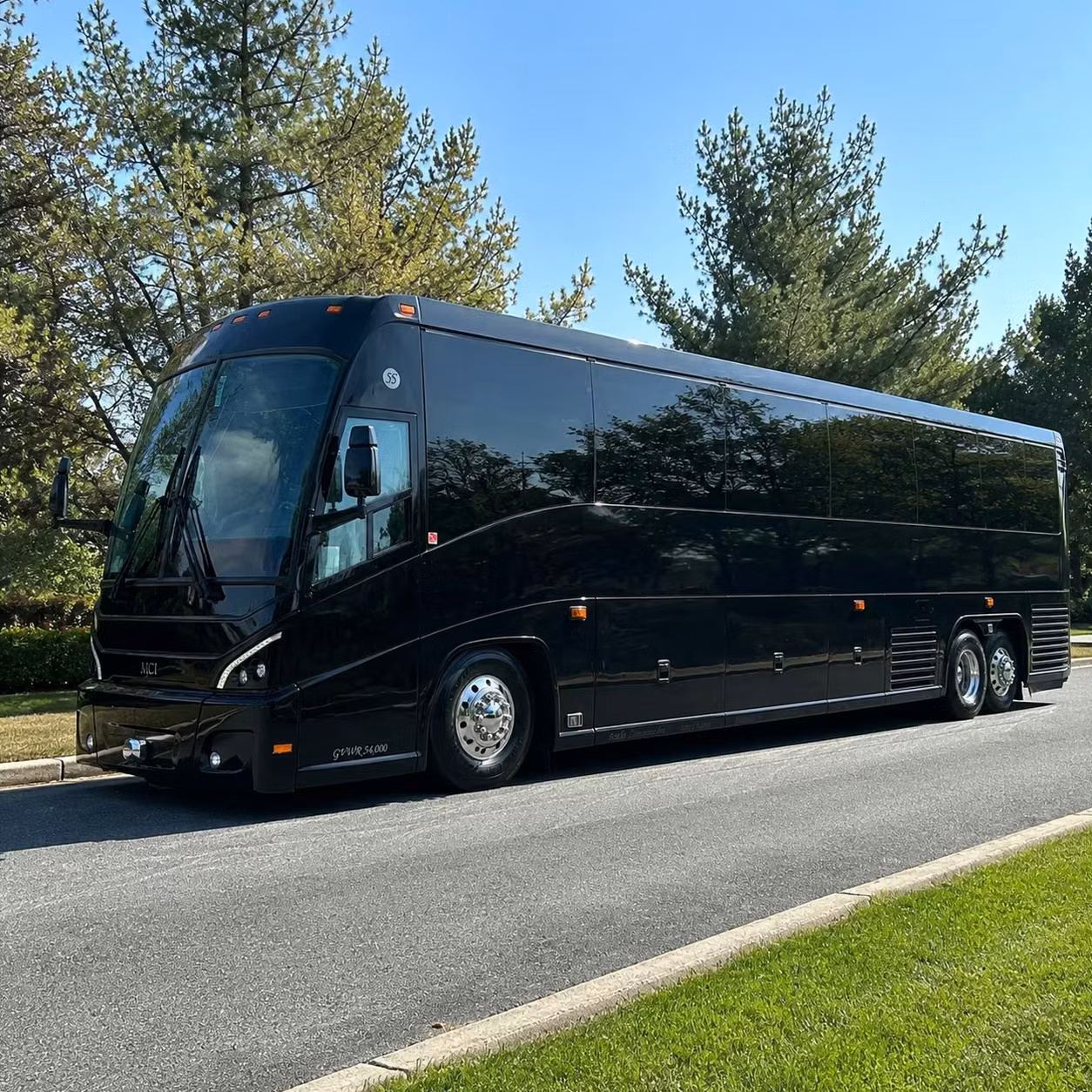 coachbusgreensboro com makes it possible to coordinate large scale military ceremony transportation in greensboro