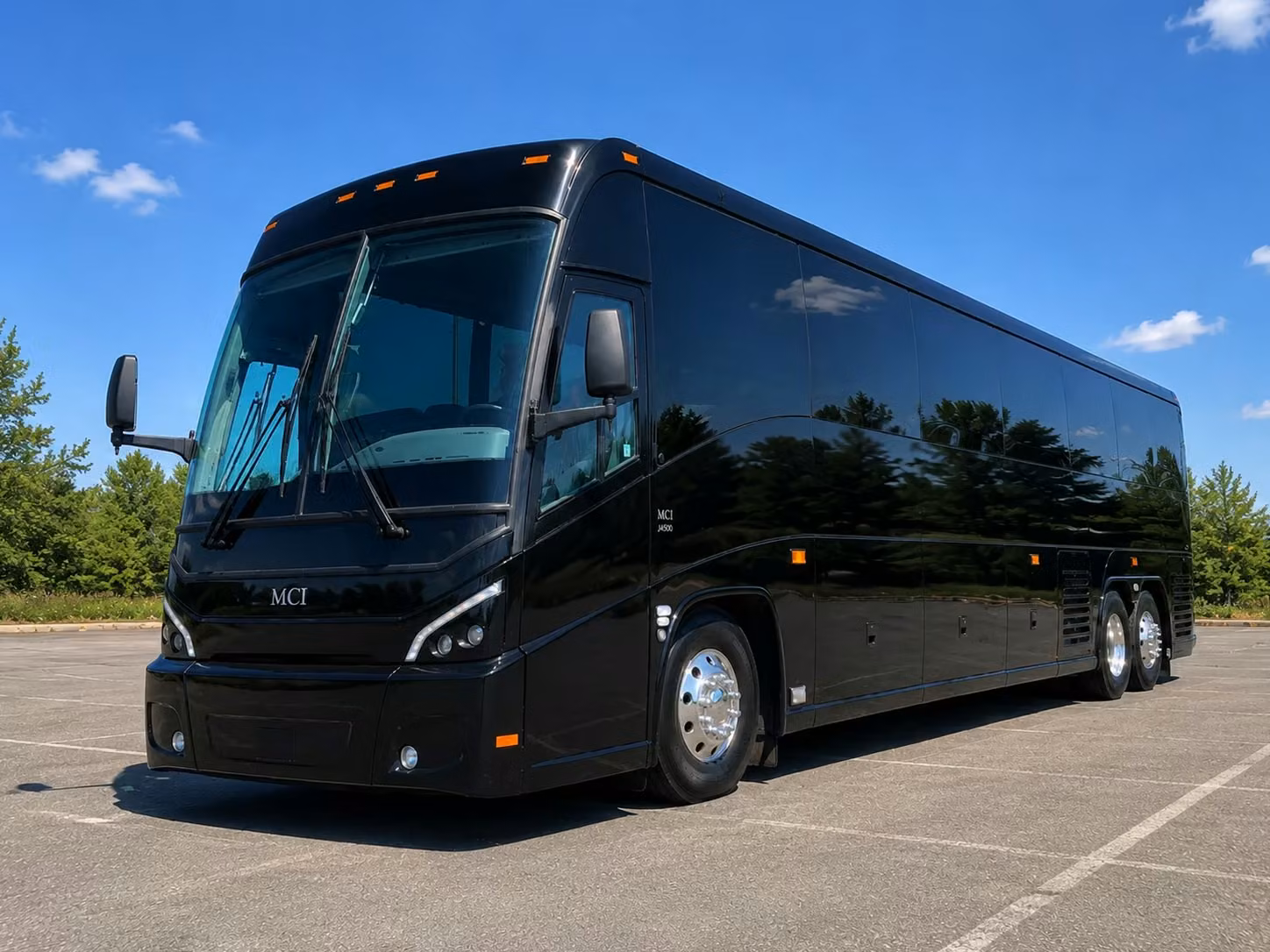 rent buses for greensboro student group trips to historical sites and cultural landmarks